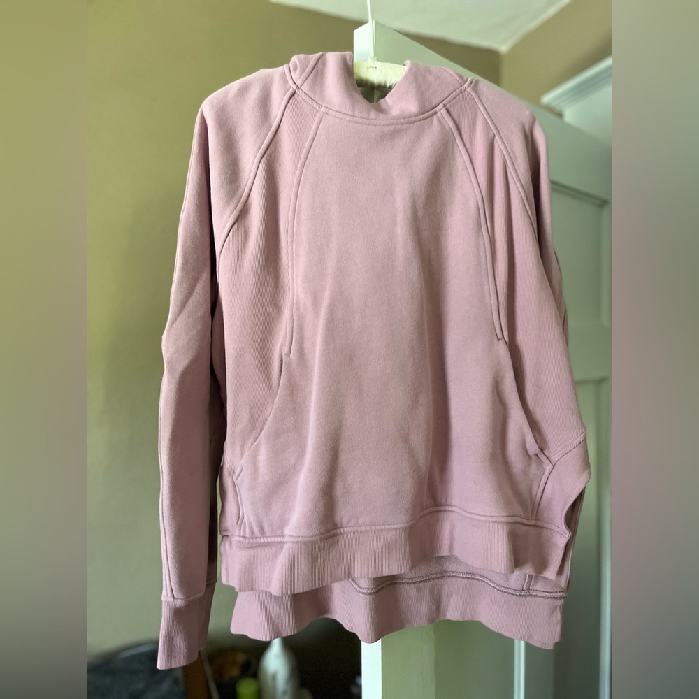 Lululemon Scuba Oversized Side-
Slit Hoodie